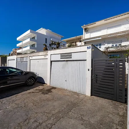 My Dalmatia - 74 With Private Garage *